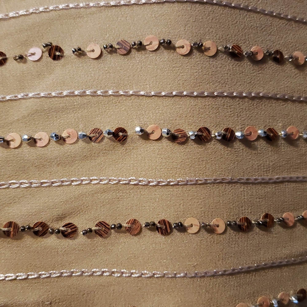 Alice + Olivia Gold Long Sleeve Dress - Picture 4 of 6